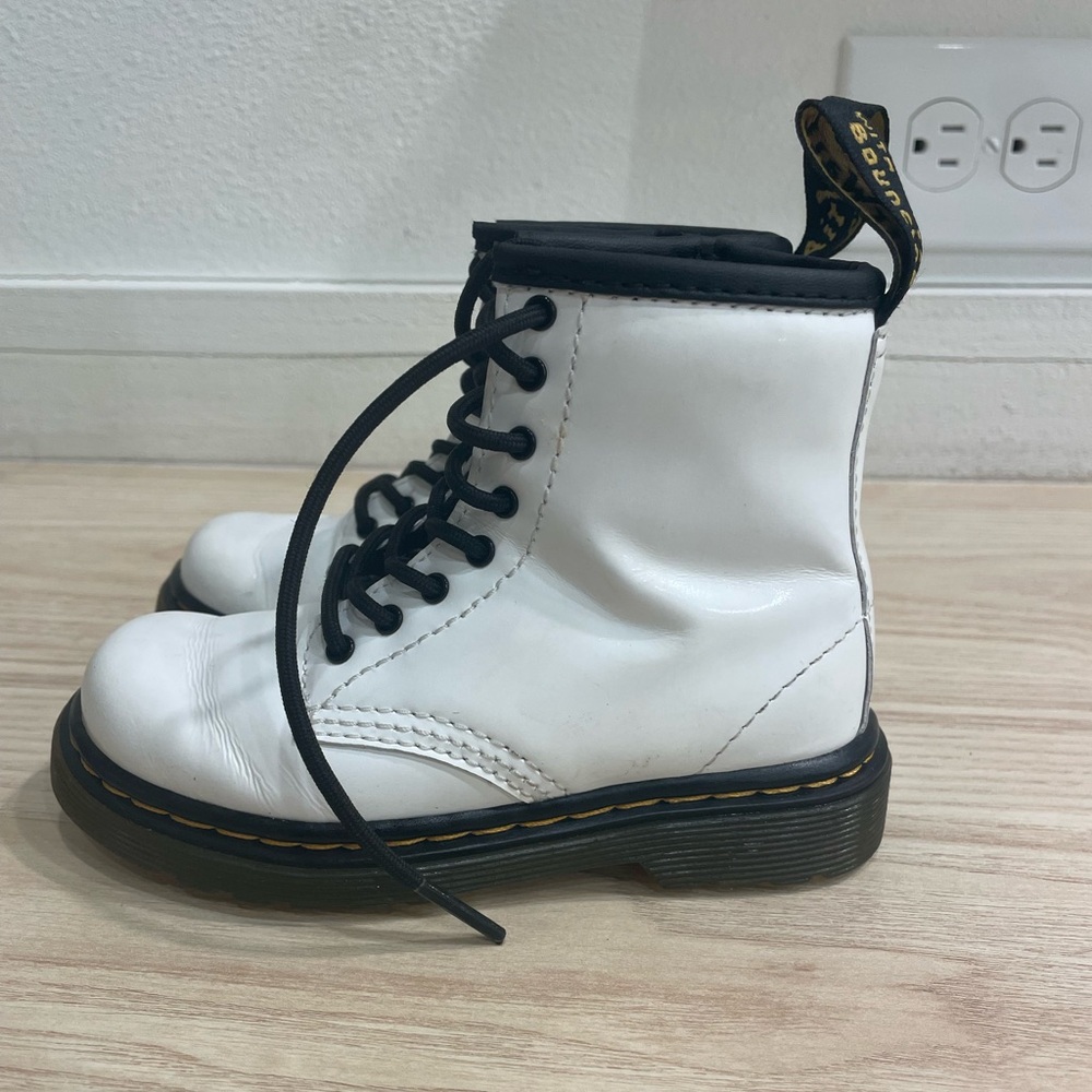 Toddler doc martins
